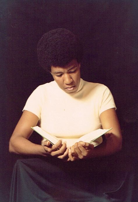 Octavia E. Butler, science fiction writer - "Mind of my mind" = "Le Motif" #octavia Octavia E Butler, Octavia Butler, Aziz Ansari, Mikhail Baryshnikov, Janet Leigh, Leonard Nimoy, Judi Dench, Vintage Black Glamour, Black Authors