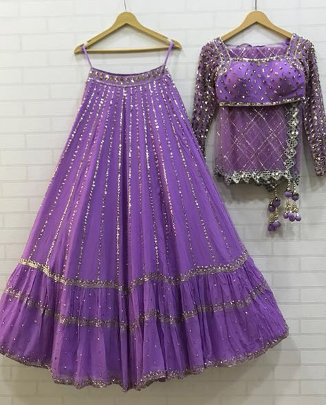 Ethinic Wears, Lehenga Hanging, Nani Maa, Lilac Outfits, Lehenga Voni, Saree To Dress, Chiffon Lehenga, Gown Lehenga, Garba Outfit