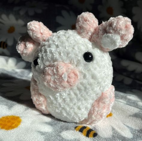 My Strawberry Cow plushies are extremely adorable! Shop them now on my Etsy shop! I have lots of other cute plushies on my Etsy as well! Remember to shop small business this holiday season! Cow Kawaii, Strawberry Milk Cow, Cow Plushies, Amigurumi Strawberry, Kawaii Home Decor, Bernat Velvet, Kawaii Home, Cow Cute, Velvet Crochet