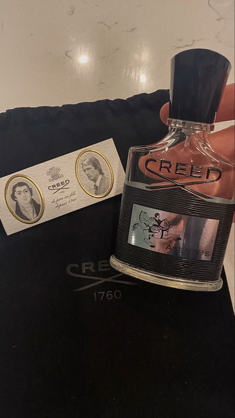 Aventus Creed 
Batch 21x01c Creed Aventus Aesthetic, Creed Cologne Men, Mens Cologne Aesthetic, Creed Aventus Men, Creed Aventus Perfume, Creed Aesthetic, Cologne Aesthetic, Flower Gift Snapchat Story, Creed Cologne