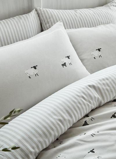 Irish Bedding & Bed Linen | Blarney Sheep Nursery Theme, Sheep Nursery Decor, Sheep Nursery, Lamb Nursery, Gender Neutral Baby Nursery, Sophie Allport, Baby Nursery Themes, Luxury Bed Sheets, Baby Bedding Sets