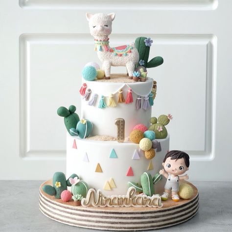 2 Tier Cake Designs, Tier Cake Designs, Llama Cakes, Jungle Cakes, Barnyard Cake, 1st Bday Cake, S Cake, 2 Tier Cake, Jungle Cake