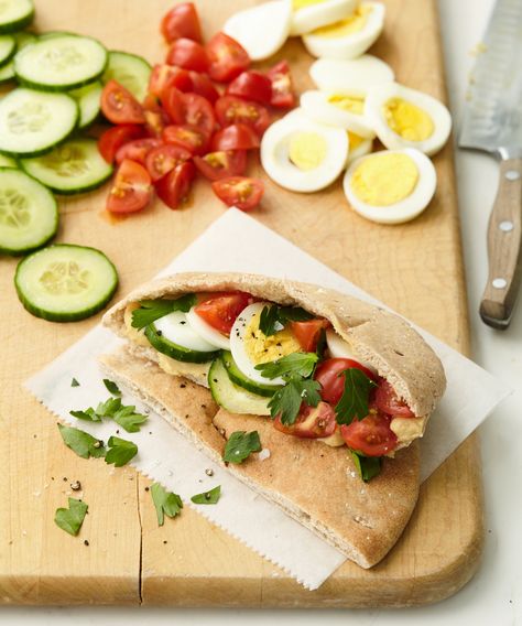 Recipe: Mediterranean Breakfast Pitas — Breakfast Recipes from The Kitchn Breakfast Pitas, Breakfast Pita Recipes, Breakfast Pita, Pita Sandwich, Mediterranean Diet Breakfast, Mediterranean Breakfast, Pita Recipes, Mediterranean Diet Meal Plan, Easy Mediterranean Diet Recipes