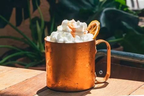 Mule Drink, Moscow Mule Drink, Food Videos Desserts, Bar Drinks, Moscow Mule, Moscow Mule Mugs, Seafood Recipes, Food Videos, Mule