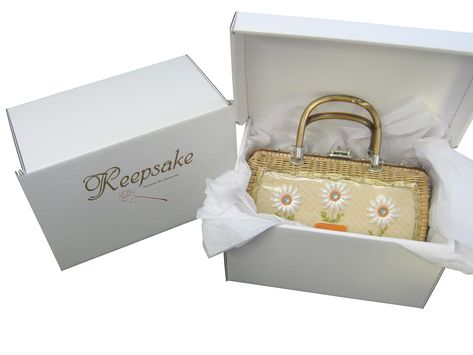 Wedding keepsake boxes