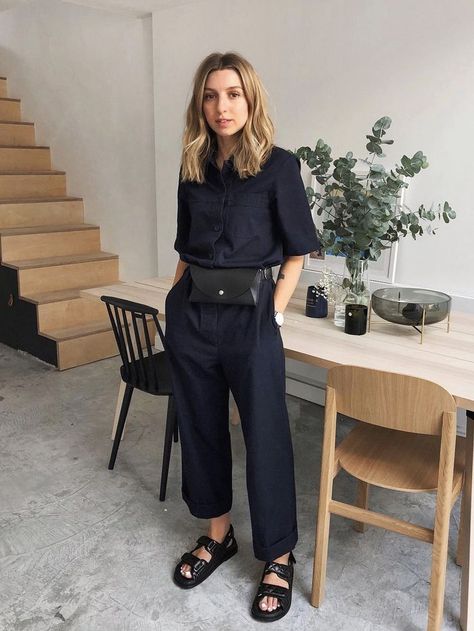 The Best Boilersuits of 2018: From Ganni to Topshop | Who What Wear UK Sandals Outfit, Elegante Casual, Looks Street Style, Fashion Weeks, Black Women Fashion, Looks Style, Mode Inspiration, Minimal Fashion, Street Styles