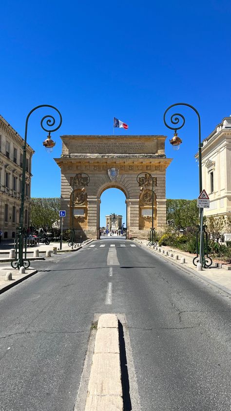 Travel In France, France Summer, Montpellier France, Aesthetic Places, France Aesthetic, Paris France Travel, Streets Of Paris, Holiday Places, Countries To Visit