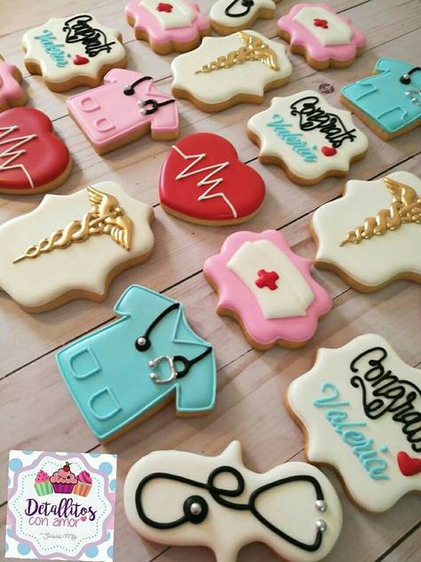 Ideas For Nurse Graduation Party, Nurse Theme Cookies, Nursing Decorated Cookies, Nursing Cookies Graduation, Nursing School Graduation Cookies, Medical Decorated Cookies, Medical School Graduation Cookies, Nursing School Cookies, Nursing Grad Cookies