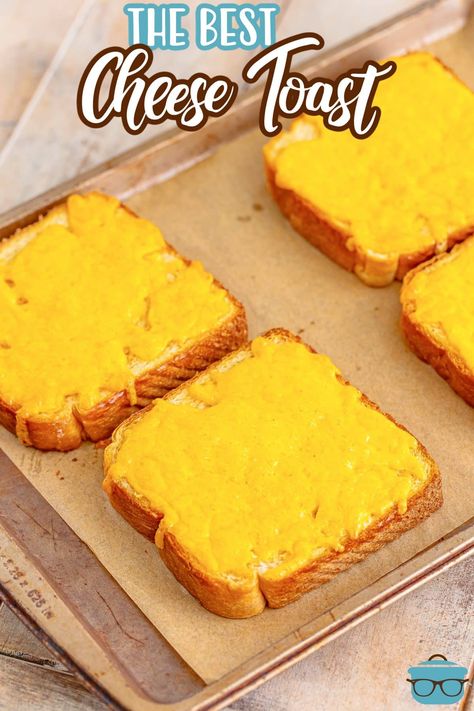 The is the ultimate Cheese Toast! It is made with fluffy Texas Toast, creamy mayo, simple shredded cheese, and of course - butter! Texas Toast Recipe Ideas, Cheesy Toast, Toasted Cheese, Cheese Toast Recipe, Toasted Crostini, Southern Recipe, French Bread Recipe, Best Banana Pudding, Cheesy Garlic Bread