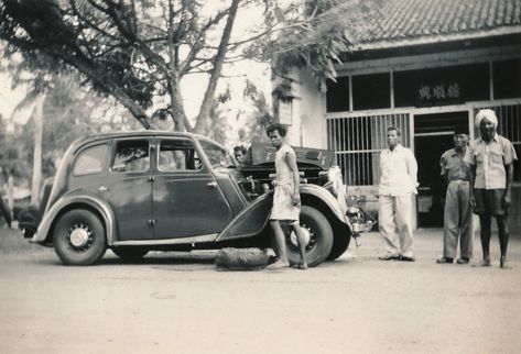 Malaya, (now Malaysia). April 1955. | Mum and Dad's old Wols… | Flickr Vintage Photo, Kuala Lumpur