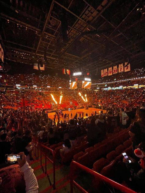 #miami #miamiheat #heatgame #florida #miami #beach #fire #people #basketball 2024 Aspirations, Florida Miami Beach, Fire People, Miami Heat Game, Miami Basketball, Board Night, Stadium Wallpaper, Heat Game, Miami Girls