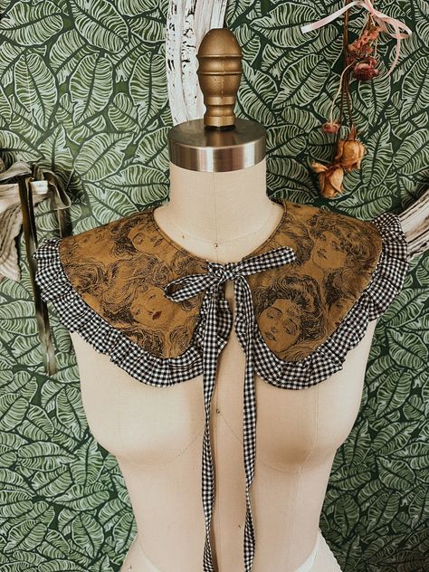 Stand Up Collar, Victorian Collar, Detachable Collar, Victorian Women, Green Cotton, Victorian Era, Fall Dresses, Different Styles, Gingham