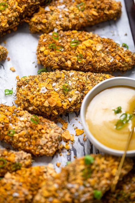 Baked Buttermilk Chicken, Vegan Chickpea Burger, Vegan Rice Krispie Treats, Chicken Fingers Recipe, Chicken Strips Recipe, Crusted Tofu, Baked Chicken Strips, Chicken Finger Recipes, Vegan Stuffed Peppers