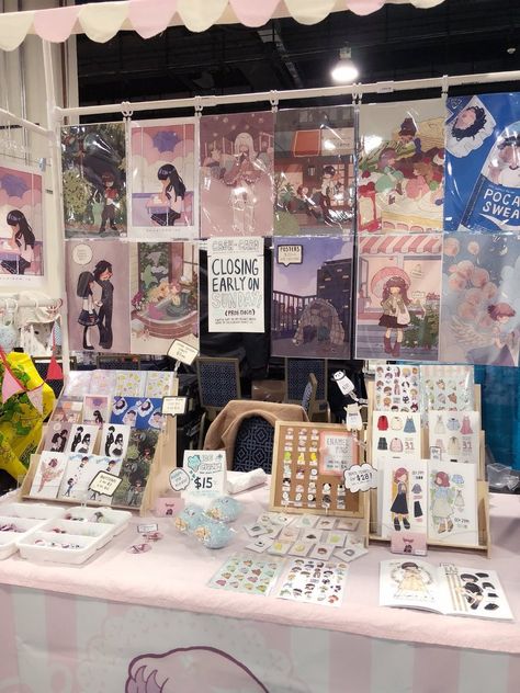 Anime Convention Booth, Artist Booth, Art Convention, Booth Display Ideas Diy, Art Festival Booth, Convention Booth, Art Booth, Art Fair Booth, Farmers Market Display