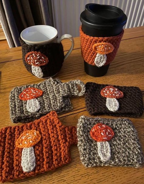 Cup Cozy Crochet Pattern, Mug Cover, Crochet Mug Cozy, Crochet Coffee Cozy, Crochet Cup Cozy, Fall Crochet Patterns, Cozy Crochet Patterns, Crochet Cozy, Crochet Design Pattern