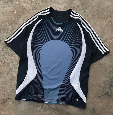 Adidas Teamgeist Jersey (2006) via @aprecioretro Pickleball Apparel, Bloke Core, Person Photo, Masc Outfits, Adidas Design, Adidas Jersey, Streetwear Clothes, Guys Clothing Styles, Adidas Outfit