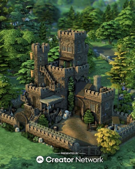 21 Sims 4 Castle Builds You Need to Try Today (Updated!) Sims 4 Castle Base Game, Sims 3 Aesthetic, Sims 4 Castle, Medieval Castle Layout, Castle Layout, Cc The Sims 4, Castle Floor Plan, Castle Exterior, Castle House Design