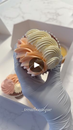 Piping Tutorial, Cupcake Piping, American Buttercream, Blue Frosting, Buttercream Frosting, Canberra, Nozzles, Cupcakes Decoration, Baked Goods