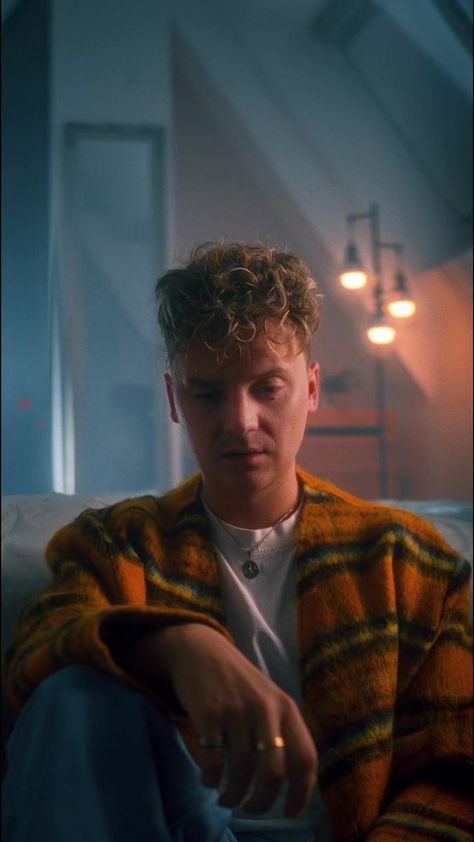 Connor Maynard, Conor Maynard, How To Fall Asleep, Music Videos, Audio, Music, Quick Saves