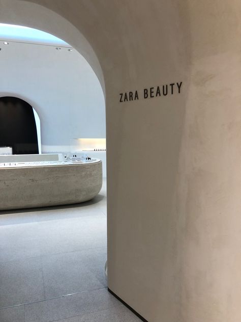 #zara #beautyproducts Zara Interior Design Store, Zara Interior Store, Zara Beauty Store, Zara Store Design, Dubai Mall Snapchat, Mall Snapchat, Zara Interior, Zara Beauty, Retail Store Layout