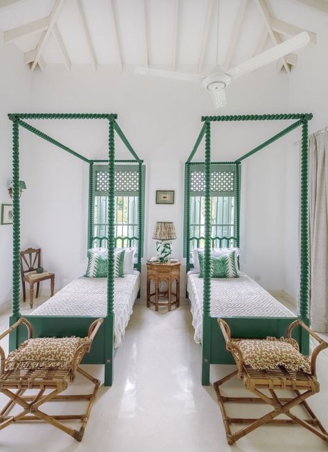 Ivy House, Bedroom Bliss, Four Poster, Cheap Decor, Architectural Digest, Cheap Home Decor, Guest Bedroom, Home Decor Bedroom, Sri Lanka