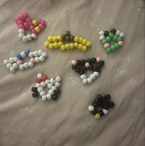 Sanrio Kandi, Kandi Charms, Bead Pets, Kandi Cuff Patterns, Kandi Beads, Kandi Inspo, Diy Kandi Bracelets, Diy Kandi, Kandi Ideas