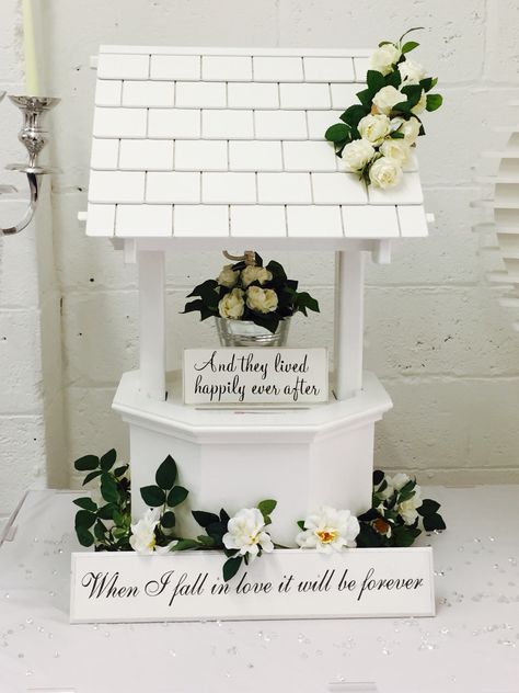 Wedding Wishing well Diy Wishing Well Wedding, Wedding Wishing Well Ideas, Wishing Well Ideas, Wedding Journal Planner, Housewarming Wishes, Wishing Well Wedding, Wedding Welcome Table, Wedding Post Box, Wedding Bubbles