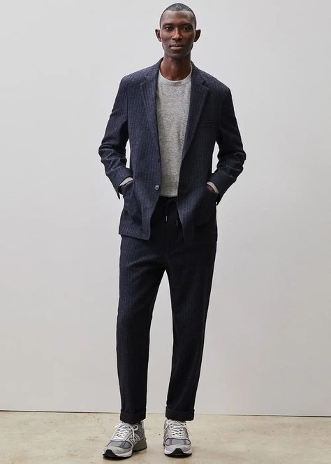 How to Wear a Suit with Sneakers in 2022: A Visual Guide Black Blazer And Sneakers Outfit, Sneakers Suit Men, Men’s Suit With Sneakers, Suit Sneakers Men, Suits With Sneakers Mens, Suit And Sneakers Men Outfits, Suit With Sneakers Mens, Blazer With Sneakers, Suit With Sneakers