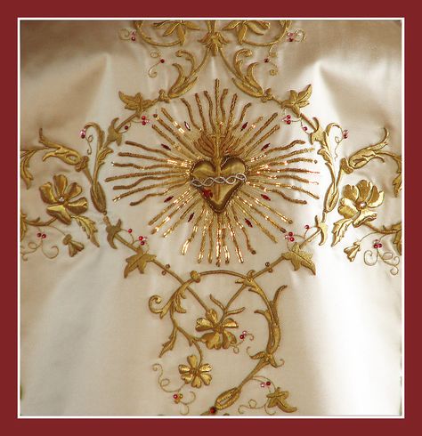 Sacred Heart detail | "We can contemplate and honour the Hea… | Flickr Sacred Heart Art, Religious Embroidery, Raindrops And Roses, Gold Work Embroidery, Sacred Heart Of Jesus, Heart Of Jesus, The Embrace, Embroidered Heart, Catholic Art