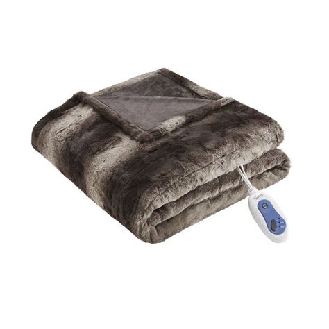 Beautyrest Zuri Oversized Heated Faux Fur Throw & Reviews | Wayfair.ca Electric Throw Blanket, Brown Throw Blanket, Heated Throw, Mohair Throw, Electromagnetic Field, Faux Fur Throw Blanket, Oversized Blanket, Fur Throw Blanket, Heated Blanket