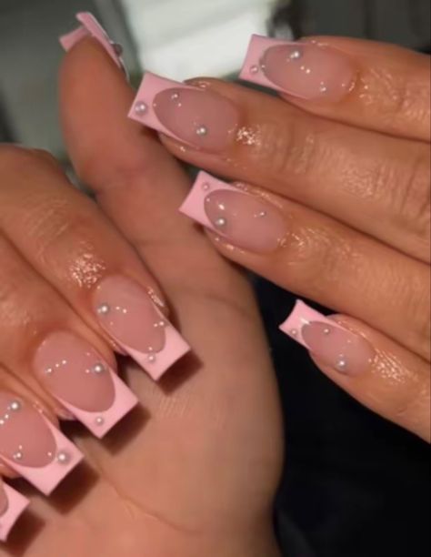 French Pearl Nails, French Tips With Pearls, Face Makeup Tutorial, Pink French, Short Square Acrylic Nails, Pearl Nails, French Tips, Square Acrylic Nails, Square Nails