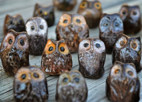 How To Make Ceramic, Owl Pottery, Owl Figurines, Ceramic Pinch Pots, Clay Owl, Clay Birds, Pottery Animals, Pottery Handbuilding, Keramik Design