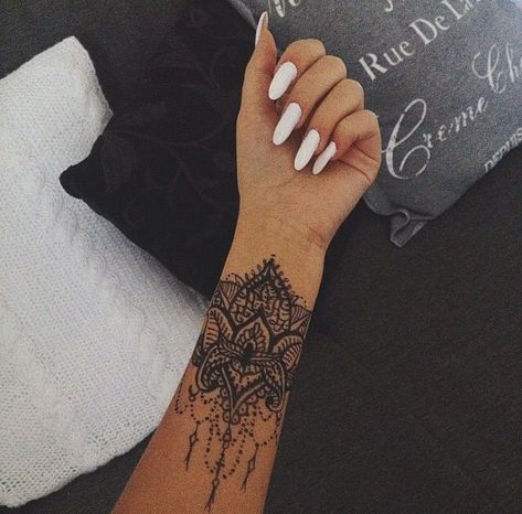 Inner Wrist Tattoos, Mandala Wrist Tattoo, Wrist Tattoo Cover Up, Cuff Tattoo, Tattoo World, Inspiration Tattoos, Tattoo Cover Up, Forearm Tattoo Women, Hand Tattoos For Women