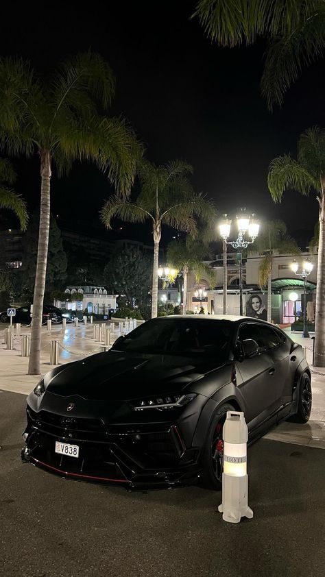 Lamborghini Urus Aesthetic, Lamborghini Urus Black, Gym Graphic Tees, Blacked Out Cars, Black Lamborghini, New Luxury Cars, New Ferrari, Lamborghini Urus, High End Cars