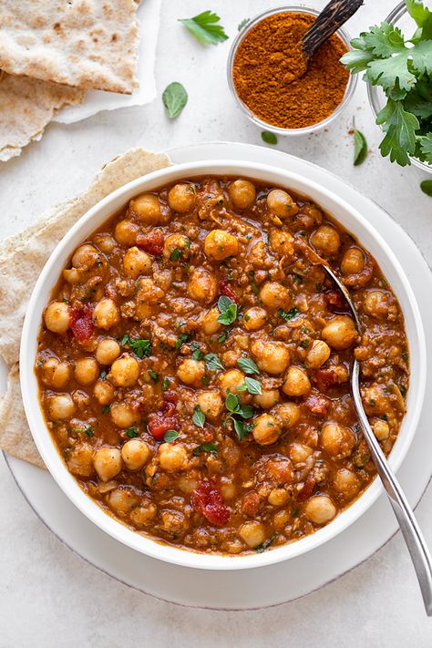 Chickpea Fall Recipes, Chick Pea Chili, Garbanzo Bean Chili, Turkey Chickpea Chili, Chickpea Chili Recipes, Chili With Garbanzo Beans, Chickpea Chilli, Chili With Chickpeas, Chickpeas Recipes