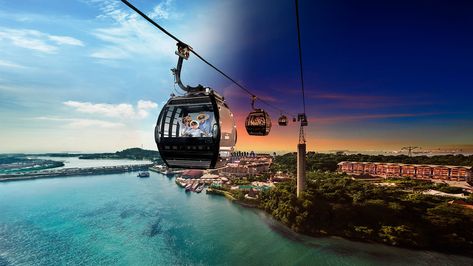 Enjoy picturesque views on Singapore Cable Car Ride, the best air tram to travel between Sentosa and Faber Peak. Sentosa Singapore, Universal Studios Singapore, Singapore Photos, Village Hotel, Beach Cars, Cable Cars, Cable Car, Shore Excursions, Adventure Park