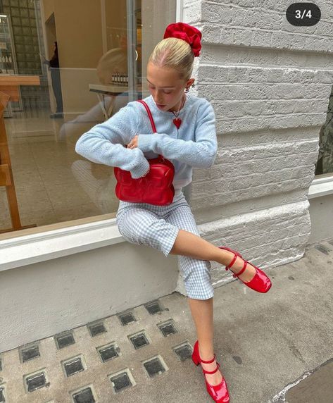 Red Mary Janes Outfit Winter, Blonde Outfit Ideas, How To Style Mary Janes, Red And White Outfits, Portuguese Style, Heels Mary Jane, Capri Outfits, Girl Cardigan, Aesthetic Paris