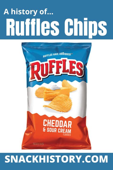 Ruffles Chips Ruffles Chips, Sour Cream Chips, Sour Cream Potatoes, Potato Chip Flavors, Ruffles Potato Chips, Best Chips, Potato Snacks, Creamed Potatoes, Creamy Dip