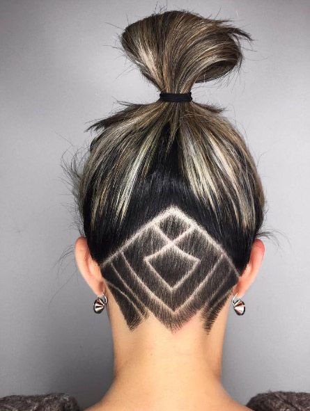 23 Undercut Hairstyles for Women That Are a Party in the Back ... Undercut Hair Designs, Undercut Hairstyles Women, Undercut Designs, Undercut Long Hair, Shaved Hair Designs, Shaved Undercut, Undercut Women, Hair Tattoos, Undercut Hairstyles