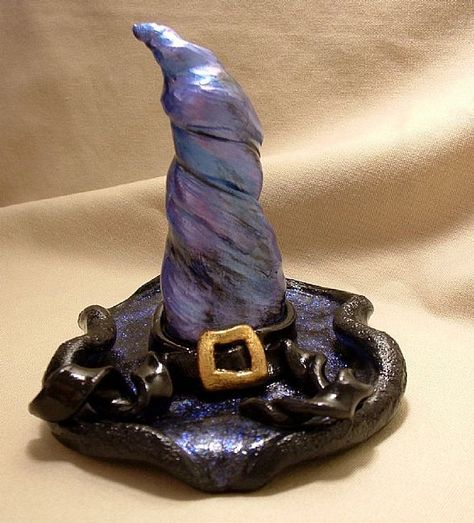 Polymer Clay Witch | ... November 04, 2007 Haunted Witch Hat Sculpture #AB14 - by AmyLyn Bihrle Crafts Witchy, Witchy Dollhouse, Hat Sculpture, Polymer Clay Witch, Clay Witch, Art Of The Day, Polymer Clay Halloween, Wiccan Crafts, Pagan Crafts