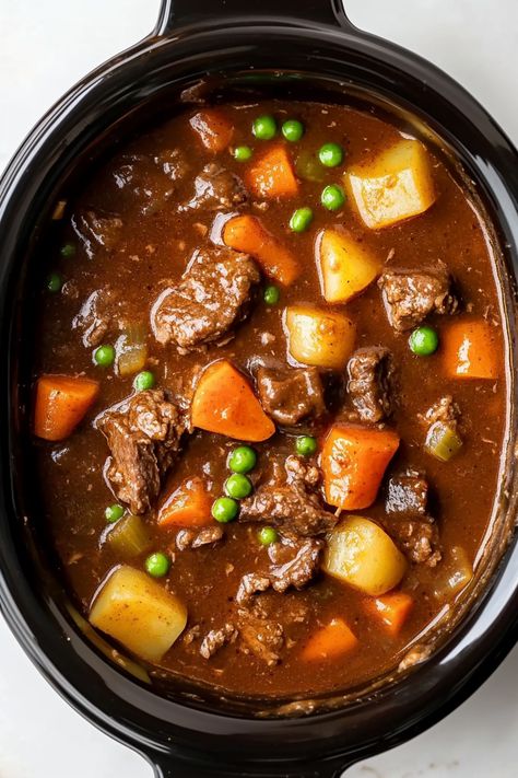 Healthy Crockpot Beef Stew Crockpot Beef Stew Easy Crock Pot, Beef Stew Easy, Healthy Crockpot Beef Stew, Pecan Pie Pound Cake, Crockpot Beef Stew, Beef Chunks, Stew Easy, Stew Recipes Crockpot, Soups Crockpot