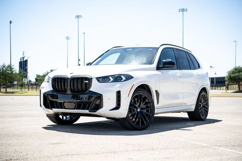 2024 BMW X5 M60i Bmw X5 2024, Classy Bedroom, Luxurious Cars, Bmw X5, Dream Cars, Vision Board, Bmw, Cars, Bedroom