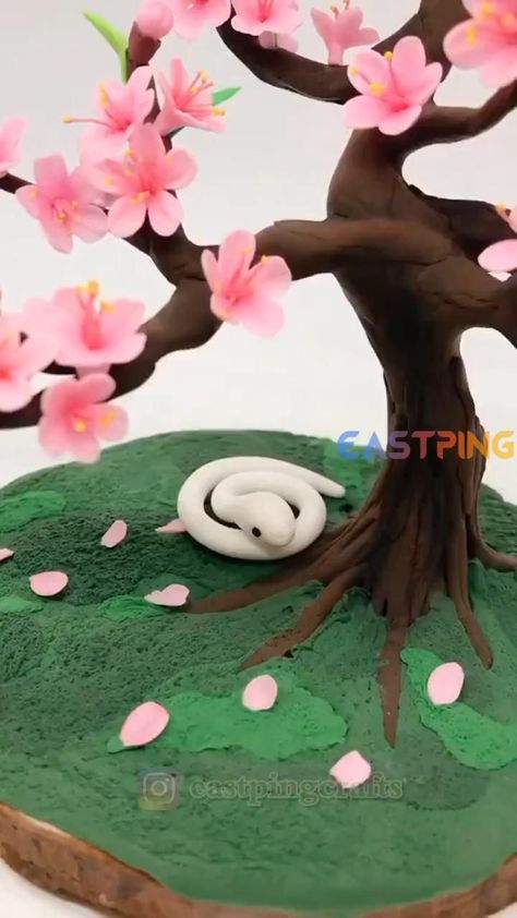 Polymer Clay Tree Tutorial, Clay Crafts Tutorial, Creative Clay Art, Clay Art Ideas Creative, Things To Make With Paper, Cute Paper Crafts, Clay Tree, Fondant Flower Tutorial, Hanging Craft Ideas