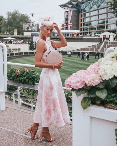 Ascot Outfits, Kentucky Derby Outfit, Derby Attire, Race Day Fashion, Fashion Mumblr, Race Outfit, Dresses For The Races, Race Day Outfits, Derby Outfits