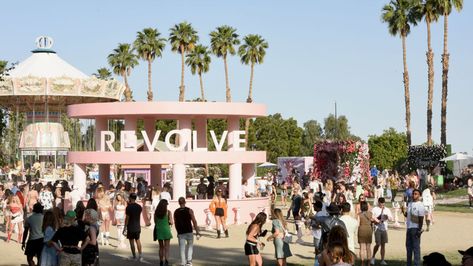 Influencers who were reportedly invited to the two-day 2022 Revolve Festival have compared the events to the 2017 Fyre Fest disaster. Coachella Event, Revolve Coachella, Nicki Minaj Music Videos, Nicki Minaj Music, Fivio Foreign, Queen Of Rap, Revolve Festival, Migos Rapper, Fyre Festival