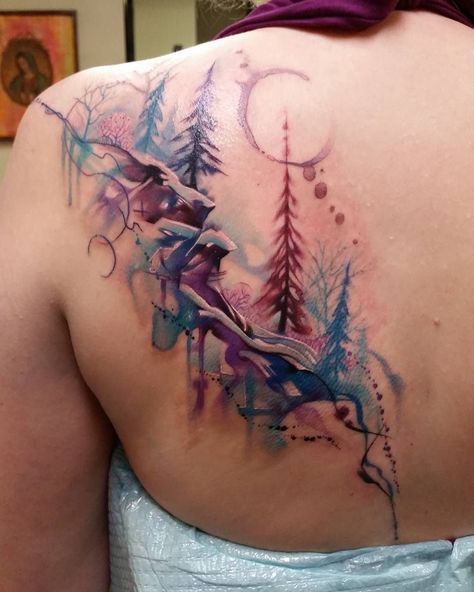 Watercolor Mountains Tattoo, Tattoo Watercolor, Landscape Tattoo, Watercolor Tattoos, Disney Tattoo, Geniale Tattoos, Mountain Tattoo, Tattoo Cover, Wolf Tattoos