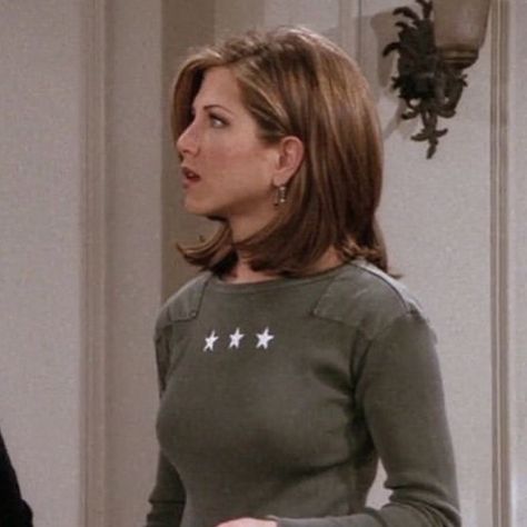 Green Aesthetic Friends, Rachel Green Aesthetic, Friends Rachel Green, Rachel Green Hair, Rachel Haircut, Rachel Hair, 90s Haircuts, Friends Rachel, Rachel Green Friends