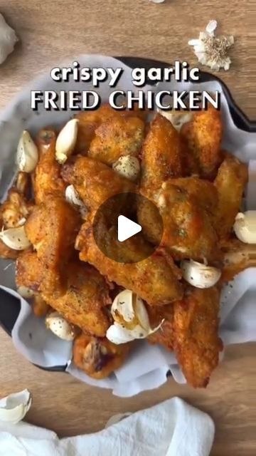 Garlic Fried Chicken, Food Reels, Crispy Garlic, Food Post, Chicken Recipies, Fried Chicken Recipe, Garlic Fries, February 22, Chicken Dinner Recipes