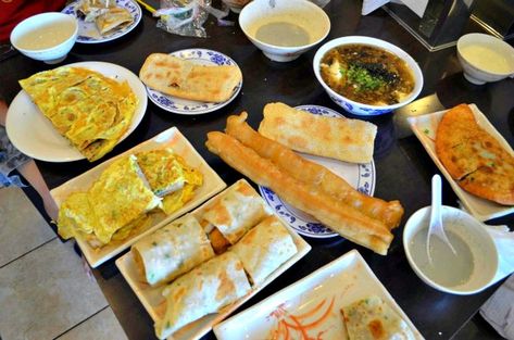 A Guide to a Traditional Taiwanese Breakfast | Serious Eats Yung Ho City Restaurant in Rosemead, California Asian Brunch, Breakfast Los Angeles, Taiwanese Recipes, Taiwanese Breakfast, Date And Walnut Cake, Pancake Roll, Sweet And Spicy Sauce, Shrimp And Rice, Breakfast Restaurants