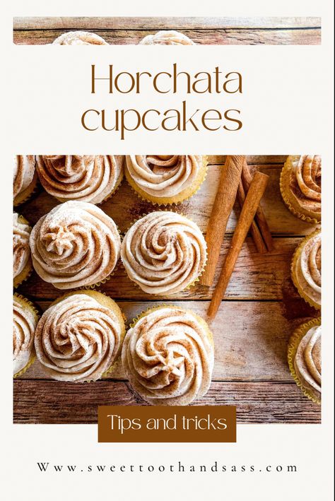 Sweet horchat cupcakes frosted with horchata buttercream and sprinkled with cinnamon. Horchata Cupcakes Recipe, Coquito Cupcakes Recipe, Horchata Cake Recipe, Concha Cupcakes Recipe, Horchata Cake, Horchata Cupcakes, Whiskey Buttercream, Rumchata Cupcakes, Boozy Sweets